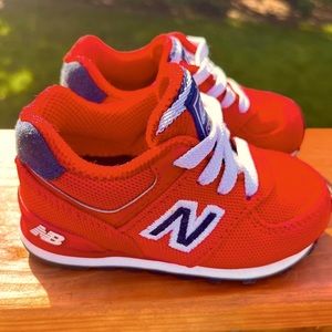 NEW BALANCE Toddler Shoes -NWOT